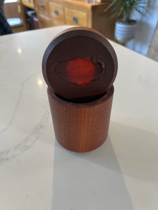 Walnut Round Trinket Box With Agate Insert